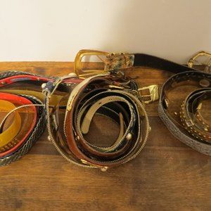 VTG Women's blingy Belt lot - 12 belts - B3